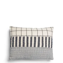 Outlet Daylesford Organic Patchwork Cushion Navy & White Rectangle